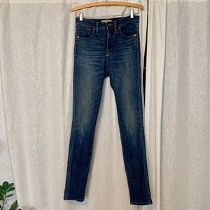 Madewell TALL 10" High - Rise Skinny Jean in Danny